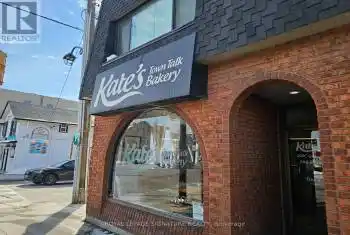 206C Queen Street, Mississauga (Streetsville), Ontario L5M1L3, ,2 BathroomsBathrooms,Commercial,For Sale,Queen,W12001686