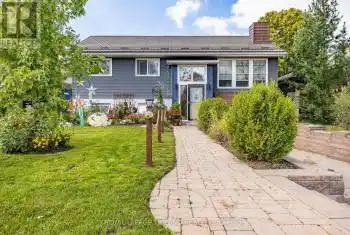 35 Orchard Road, Lambton Shores (Grand Bend), Ontario N0M1T0, 4 Bedrooms Bedrooms, ,2 BathroomsBathrooms,All Houses,For Sale,Orchard,X12002896