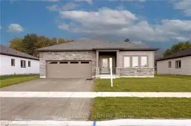 144 Ellen St North Perth Ontario N0G 1B0