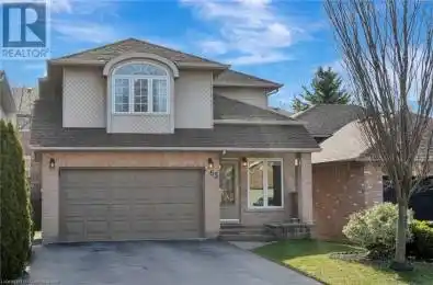 63 LYNNETTE Drive Hamilton Ontario L9B2J7