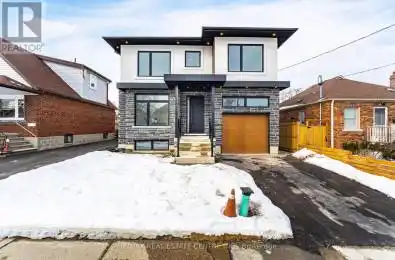 404 Melrose Street Toronto (Mimico) Ontario M8Z1H1