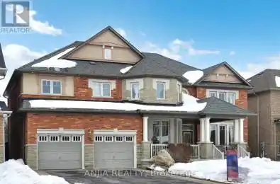28 Lake Forest Drive Richmond Hill (Jefferson) Ontario L4E0B2