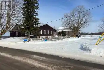 2385 Northey's Road, Smith-Ennismore-Lakefield (Lakefield), Ontario K0L2H0, 5 Bedrooms Bedrooms, ,3 BathroomsBathrooms,Commercial,For Sale,Northey's,X12004030