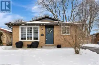 26 CENTENNIAL Avenue Tillsonburg Ontario N4G4R6