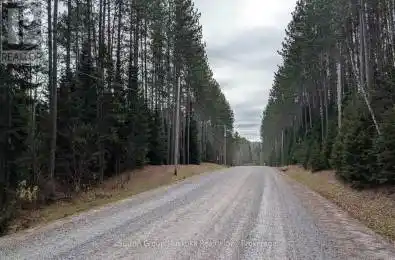 Lot 1 Red Pine Trail Unit# LOT Bracebridge (Macaulay) Ontario P0B1L0