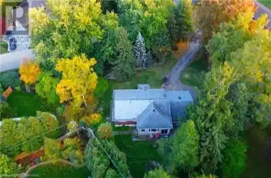 376 PHILIP Place Ancaster Ontario L9G3G8