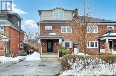 207 Fairlawn Avenue Toronto (Lawrence Park North) Ontario M5M1S9