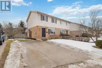20 Dixon Lane, Strathroy-Caradoc, Ontario N7G 4B8, 3 Bedrooms Bedrooms, 8 Rooms Rooms,2 BathroomsBathrooms,All Houses,Sold,Dixon,X12005001