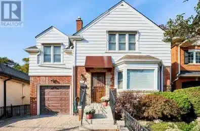 32 Glen Stewart Crescent Toronto (The Beaches) Ontario M4E1P5