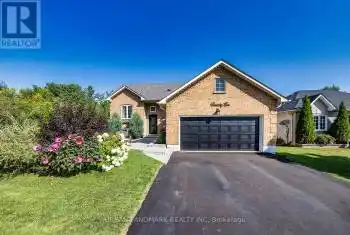 26 Brookside Street, Cavan Monaghan (Millbrook), Ontario L0A1G0, 4 Bedrooms Bedrooms, ,2 BathroomsBathrooms,All Houses,For Sale,Brookside,X12005219