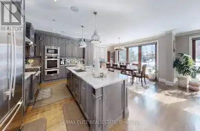191 Dew Street King (King City) Ontario L7B1L1