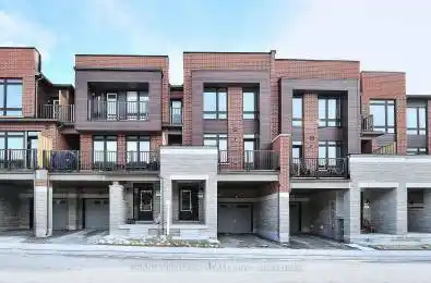 63 Blick Cres Aurora Ontario L4G 7B6