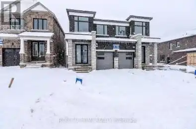 18 Periwinkle Road Springwater (Midhurst) Ontario L9X2E2