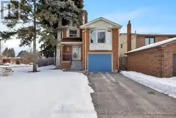 222 Stephen St, Richmond Hill, Ontario L4C 5P1, 3 Bedrooms Bedrooms, 7 Rooms Rooms,3 BathroomsBathrooms,All Houses,Sold,Stephen,N12006052