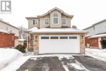 257 Schneller Dr, Wilmot, Ontario N3A 2K9, 3 Bedrooms Bedrooms, 12 Rooms Rooms,3 BathroomsBathrooms,All Houses,Sold,Schneller,X12006330