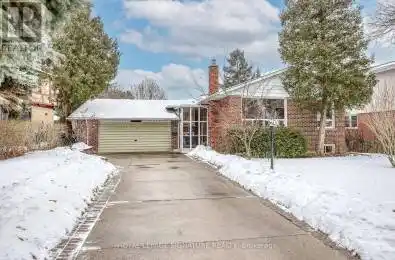 29 Broadlands Boulevard Toronto (Parkwoods-Donalda) Ontario M3A1J1