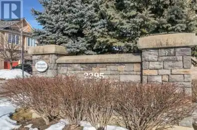 2295 Rochester Circle Unit# 18 Oakville (Palermo West) Ontario L6M5C9