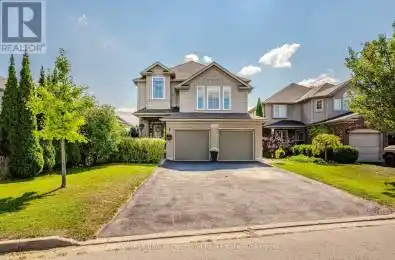 4 Peer Drive Guelph (Kortright Hills) Ontario N1C1G9