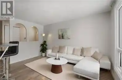 46 CLUTHE Crescent Kitchener Ontario N2P1M8