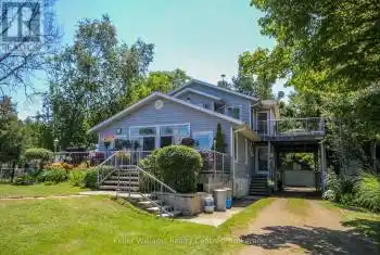 37 REID'S PT RD, South Bruce Peninsula, Ontario N0H2T0, 4 Bedrooms Bedrooms, ,3 BathroomsBathrooms,All Houses,For Sale,REID'S PT RD,X12006556