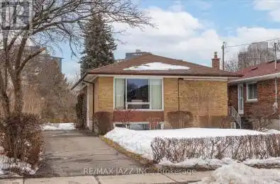 57 Seminole Avenue Toronto (Bendale) Ontario M1J1N2