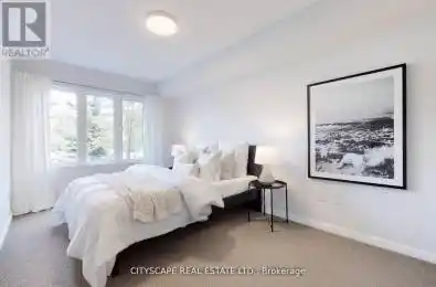 7 Foundry Avenue Unit# 221 Toronto (Dovercourt-Wallace Emerson-Junctio
