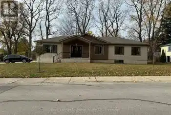 966 Charles Street, Kincardine, Ontario N2Z2C2, 3 Bedrooms Bedrooms, ,1 BathroomBathrooms,All Houses,For Rent,Charles,X12007094
