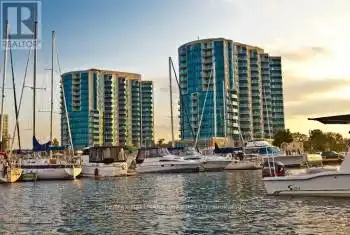 37 Ellen Street Unit# 1108, Barrie (City Centre), Ontario L4N6G2, 2 Bedrooms Bedrooms, ,2 BathroomsBathrooms,Condo,For Sale,Ellen,S12007209