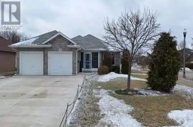 9 Drapers Street Welland (769 - Prince Charles) Ontario L3C7N1