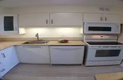 20 William Roe Blvd Unit# 305 Newmarket Ontario L3Y 5V6