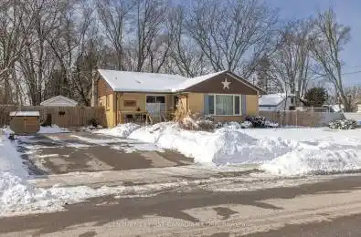 30 Egerton St Strathroy-Caradoc Ontario N7G 2E7