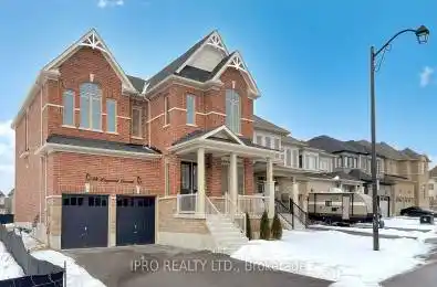 55 Deepwood Cres East Gwillimbury Ontario L9N 0P8