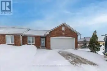 1101 Walker St, Howick, Ontario N0G 2X0, 4 Bedrooms Bedrooms, 9 Rooms Rooms,2 BathroomsBathrooms,All Houses,Sold,Walker,27999289