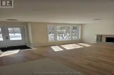 16 Fleetwell Court Toronto (Willowdale West) Ontario M2R1L3