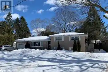 259 SUPERIOR Street, Stayner, Ontario L0M1S0, 3 Bedrooms Bedrooms, ,1 BathroomBathrooms,All Houses,For Sale,SUPERIOR,40704738