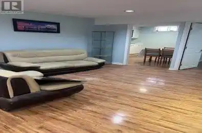 59 Claudia Avenue Vaughan (West Woodbridge) Ontario L4L6R7