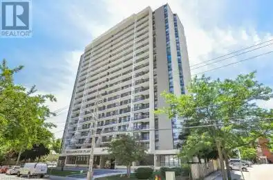 81 CHURCH Street Unit# 1601 Kitchener Ontario N2G4M1