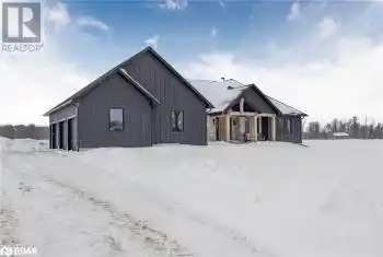 6576 3RD LINE Line Unit# 6576, Essa, Ontario L9R1V2, 3 Bedrooms Bedrooms, ,3 BathroomsBathrooms,All Houses,For Sale,3RD LINE,40704455