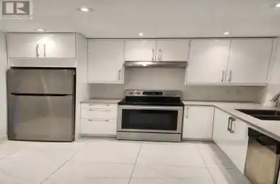 18 Cabot Court Toronto (Islington-City Centre West) Ontario M9A2H4