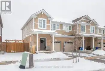 7 Lymburner Street, Pelham (662 - Fonthill), Ontario L3B5N5, 3 Bedrooms Bedrooms, ,4 BathroomsBathrooms,All Houses,For Sale,Lymburner,X12010446