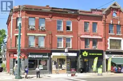 402 Spadina Avenue Toronto (Kensington-Chinatown) Ontario M5T2G7