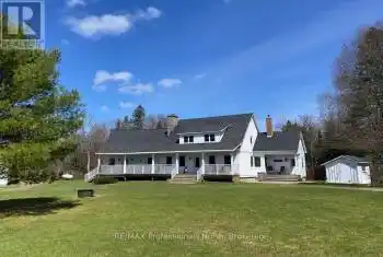 271 KAY Road, Huntsville (Stephenson), Ontario P0B1L0, 4 Bedrooms Bedrooms, ,3 BathroomsBathrooms,All Houses,For Sale,KAY,X12010324