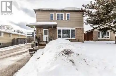 75 SEKURA Crescent Cambridge Ontario N1R7C9