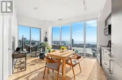 135 East Liberty Street Unit# 2411 Toronto (Niagara) Ontario M6K0G7
