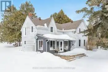 6236 Penetanguishene Road, Springwater (Elmvale), Ontario L0L1P0, 3 Bedrooms Bedrooms, ,2 BathroomsBathrooms,All Houses,For Sale,Penetanguishene,S12010146