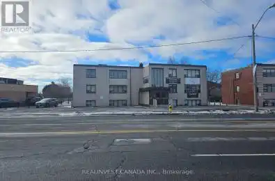 795 Wilson Avenue Toronto (Downsview-Roding-CFB) Ontario M3K1E4
