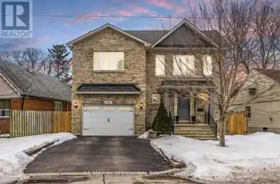 54 Parkchester Road Toronto (Brookhaven-Amesbury) Ontario M6M2S2