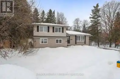 1158 Weller Street Peterborough West (2 North) Ontario K9J7M8