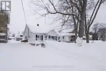 412 Scott Street, South Bruce Peninsula, Ontario N0H2T0, 3 Bedrooms Bedrooms, ,2 BathroomsBathrooms,All Houses,For Sale,Scott,X12011822