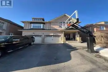 6 Strauss Road, Vaughan (Patterson), Ontario L4J8Z6, 6 Bedrooms Bedrooms, ,5 BathroomsBathrooms,All Houses,For Sale,Strauss,N12011844